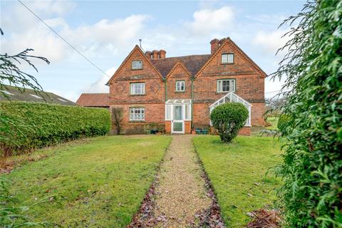 Lower Swanthorpe Crondall Farnham Hampshire 5 Bed Detached