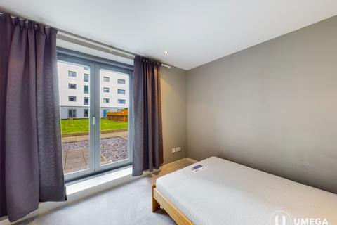 2 bedroom flat to rent, Western Harbour View, Newhaven, Edinburgh, EH6