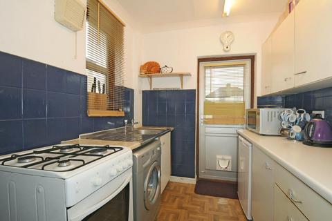 3 bedroom semi-detached house to rent, Napier Road,  Temple Cowley,  OX4