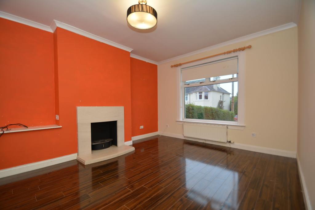 141 Baldwin Avenue, GLASGOW, G13 2JX 3 bed flat £118,000