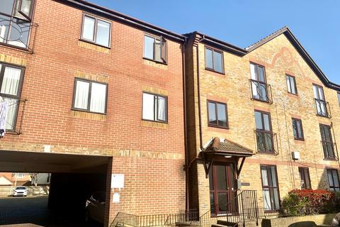 undefined, BANISTER PARK, SO15