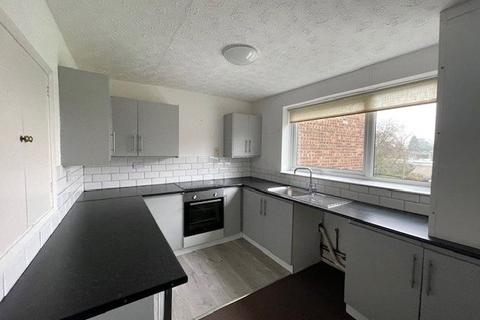 1 bedroom flat to rent, Balmoral Court, Kidderminster, DY10