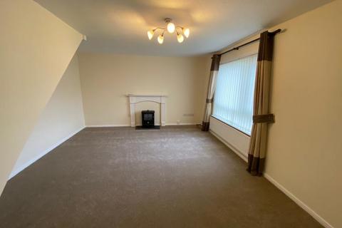 3 bedroom terraced house to rent, Youings Drive, Pilton, Barnstaple, EX31 1QL