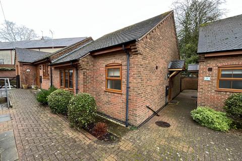 1 bedroom bungalow to rent, Hillside Court, Breedon on the Hill, DE73