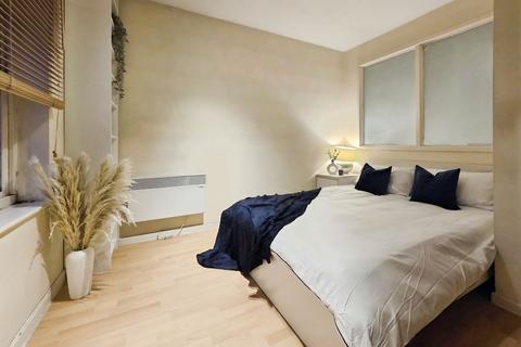 1 bedroom apartment to rent, Chippendale House, Navigation Walk
