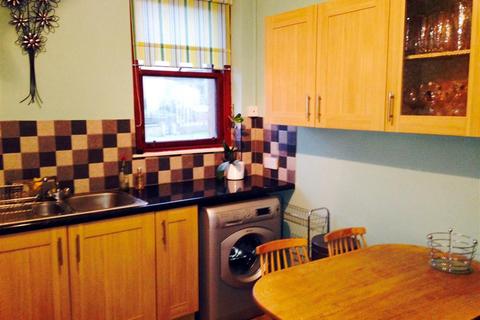 2 bedroom flat to rent, 51 Eastfield Road, Dumfries, DG1 2EJ