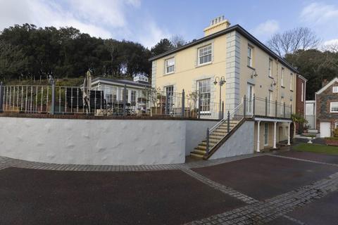 4 bedroom detached house for sale, St Lawrence
