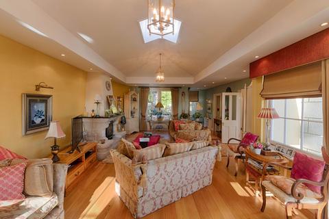 4 bedroom detached house for sale, St Lawrence