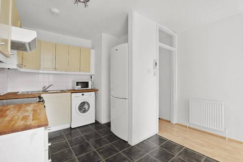 2 bedroom flat to rent, Belsize Park NW3