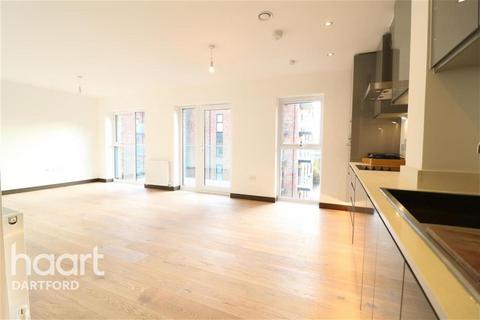 2 bedroom flat to rent, Langley Square, DA1