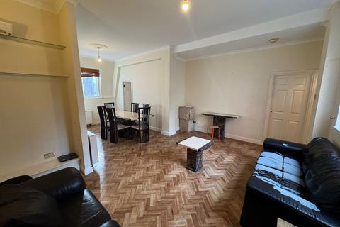 2 bedroom apartment to rent, Oxford Place, Oxford Road, City Centre,, Manchester, M1 6EY