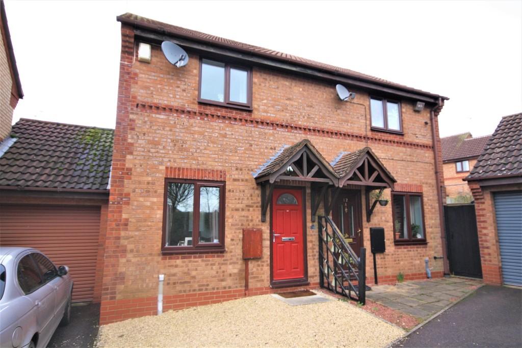 Gold Close, Maple Park, Nuneaton 2 bed semidetached house £169,950