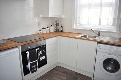 4 bedroom maisonette to rent - Shirley Road, Southsea