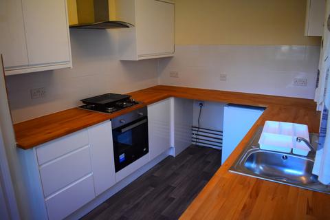 4 bedroom house share to rent - Fawcett Road, Southsea