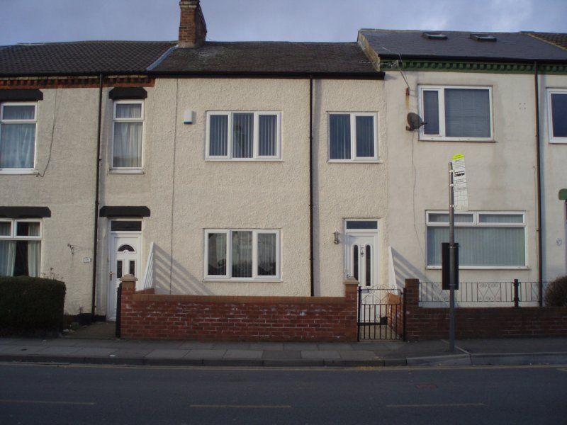 Thompson Street East, Darlington 4 bed terraced house £595 pcm (£137 pw)