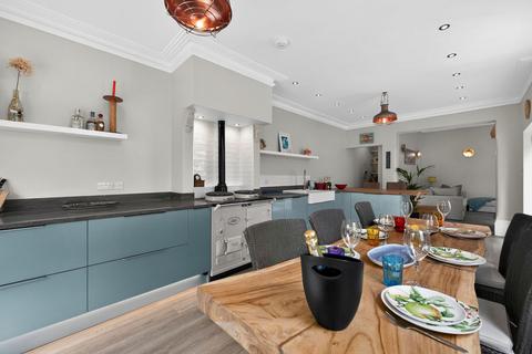 5 bedroom terraced house for sale, Whitwell Road, Southsea