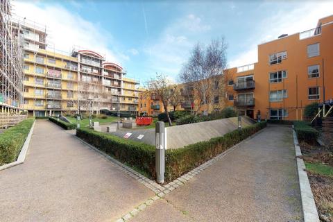 2 bedroom apartment to rent, Greenroof Way, London, SE10