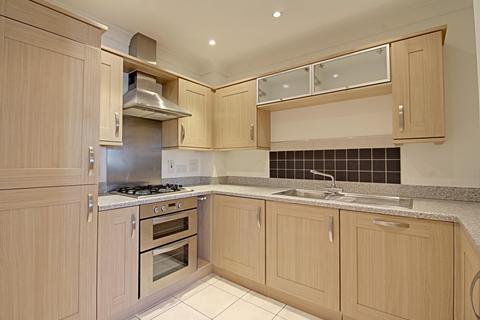 2 bedroom apartment to rent, Cedar House, 75 Harrow Lane, Maidenhead, SL6 7NY