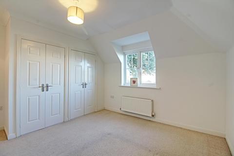 2 bedroom apartment to rent, Cedar House, 75 Harrow Lane, Maidenhead, SL6 7NY