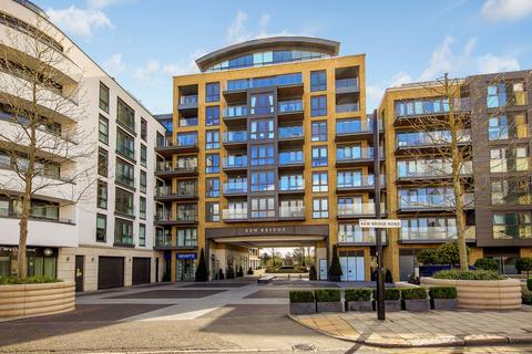 2 bedroom flat for sale, Kew Bridge Road, Brentford, Middlesex