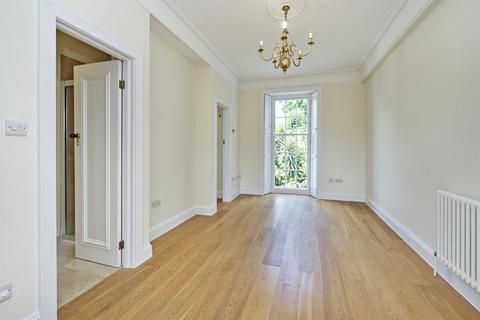 5 bedroom detached house to rent, South Edwardes Square, London, W8