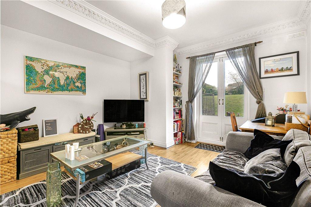 Apartment in Putney - View 3