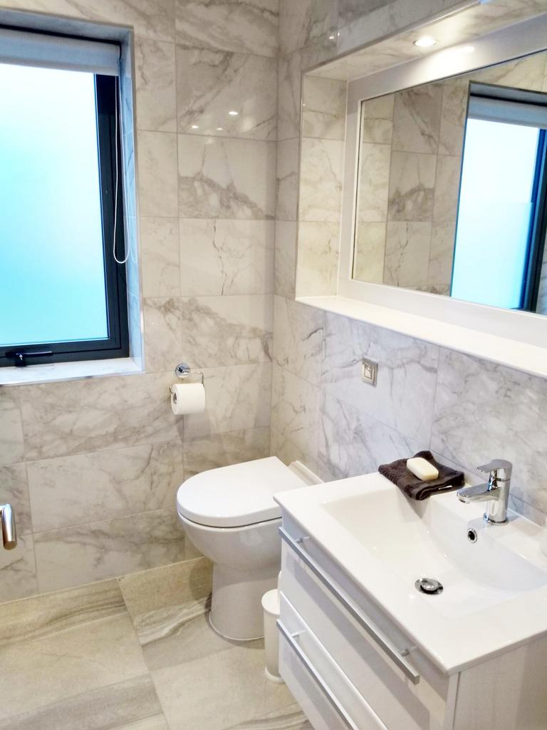 Bed 2 En-Suite
