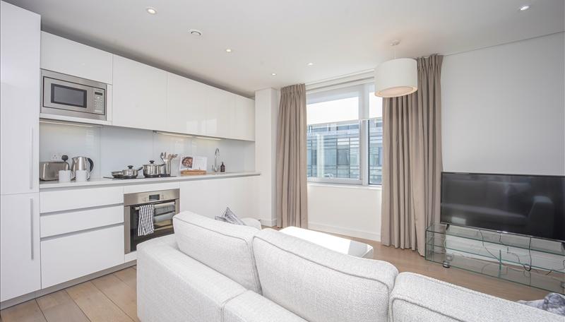 Apartment in London - View 4