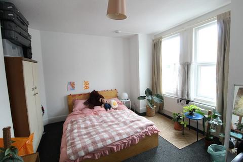 7 bedroom end of terrace house to rent, Franklin Road, Brighton, BN2