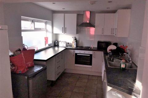 7 bedroom end of terrace house to rent, Franklin Road, Brighton, BN2