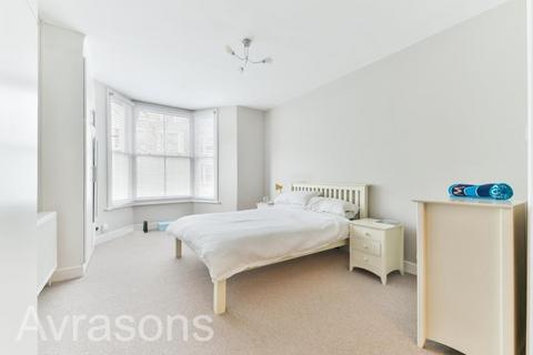 1 bedroom flat to rent, OFFLEY ROAD, OVAL