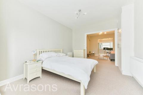 1 bedroom flat to rent, OFFLEY ROAD, OVAL