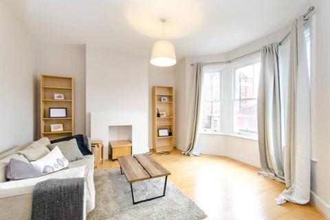 2 bedroom apartment to rent, Chamberlayne Road, London, NW10
