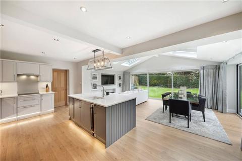 Robins Willow School Lane, Collingham, Wetherby, LS22 5BQ