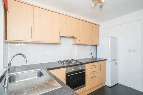 3 bedroom flat to rent, Wester Drylaw Drive, Drylaw, Edinburgh, EH4