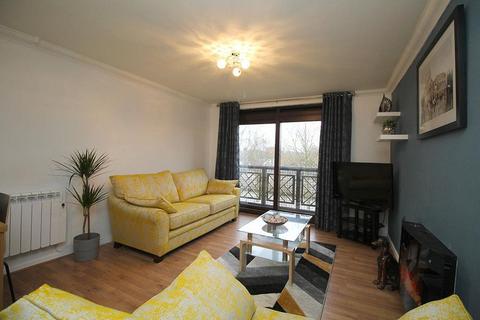 1 bedroom penthouse to rent, Staveley Court, Loughborough, LE11