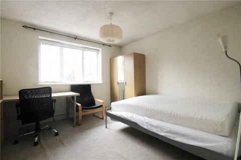 5 bedroom end of terrace house to rent, Nightingale Shott, Egham, Surrey, TW20