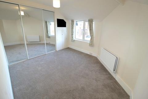 2 bedroom apartment to rent, Manor Road, Brackley