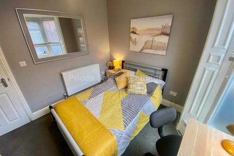 undefined, Room 1, Cranwell Street