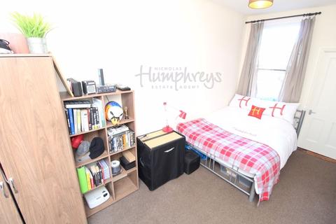5 bedroom house share to rent - Francis Avenue, Southsea, PO4
