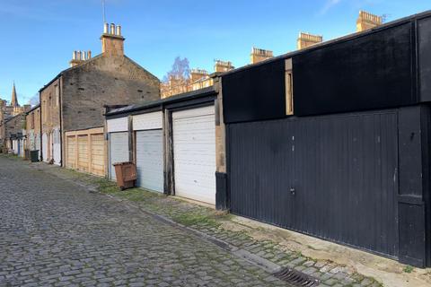 Garage to rent, Garage only, Belgrave Crescent Lane, West End, Edinburgh, EH4