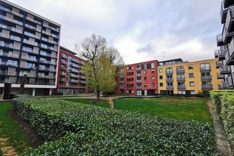1 bedroom apartment to rent, Deals Gateway, London, SE13