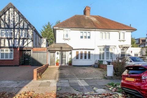 4 bedroom semi-detached house for sale, Walsingham Road, Hertfordshire EN2