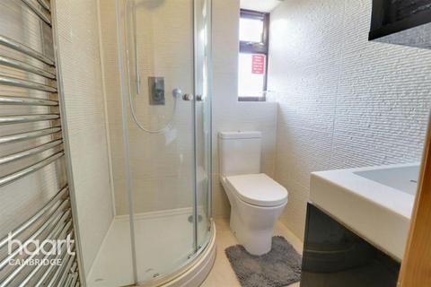 1 bedroom in a house share to rent, Green End Road, Cambridge