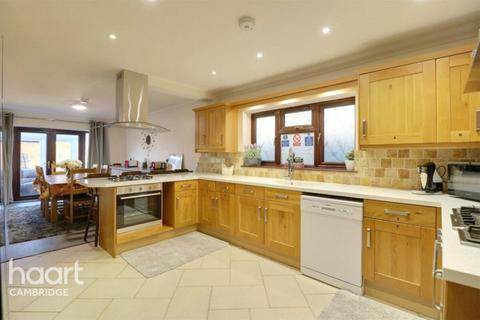 1 bedroom in a house share to rent, Green End Road, Cambridge