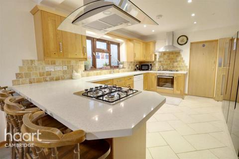 1 bedroom in a house share to rent, Green End Road, Cambridge