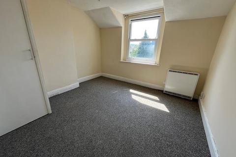 44 Weston Road, Gloucester, GL1 5AX
