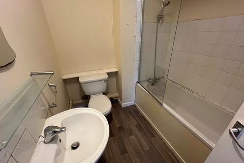 44 Weston Road, Gloucester, GL1 5AX