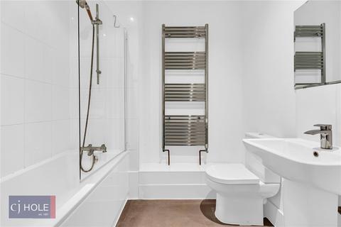 6 bedroom townhouse to rent, Jekyll Close, Stoke Park, Bristol, BS16