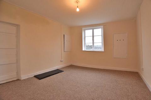 Studio to rent, Castle Wynd, Richmond